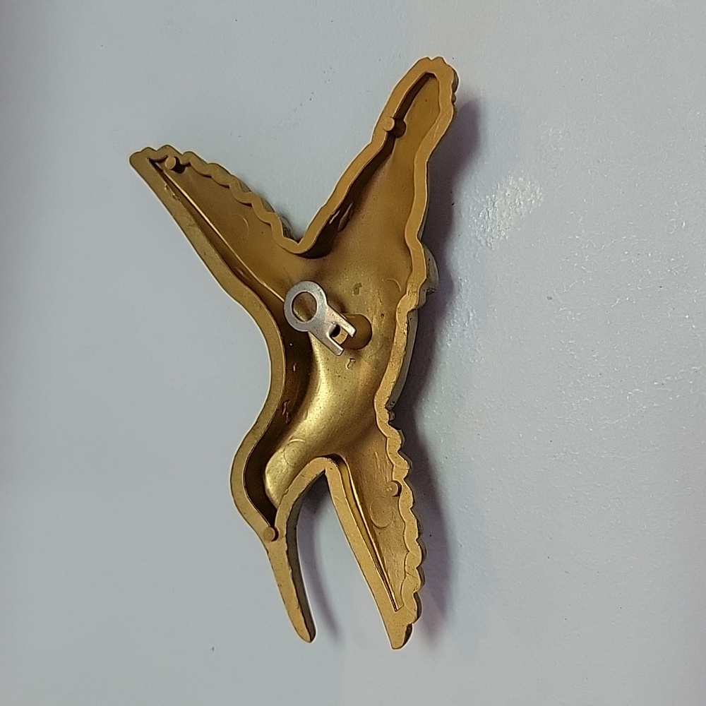 Vintage Homeco hummingbird wall decor - Picture 2 of 4